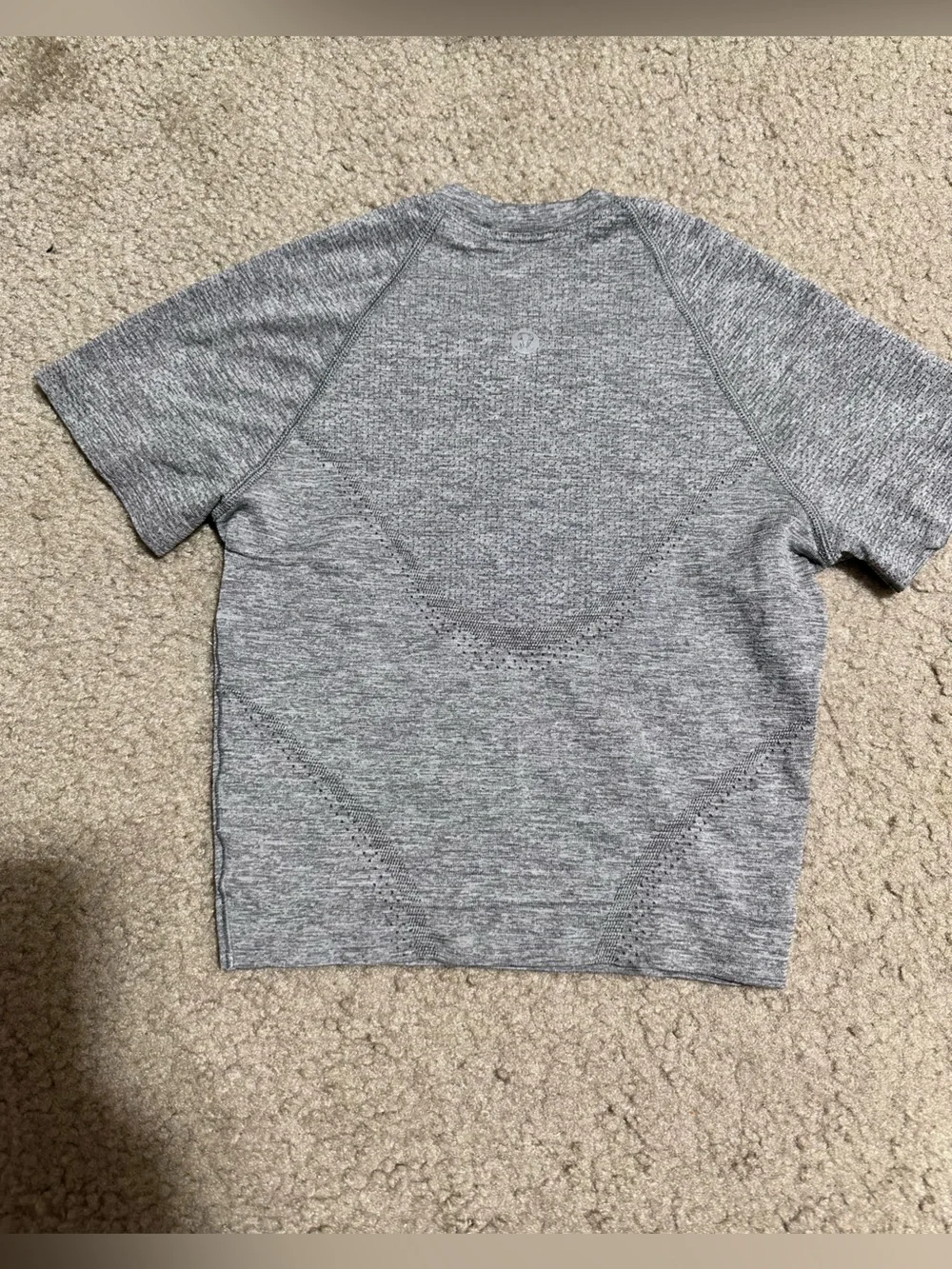 Lululemon Grey Marl Cropped Athletic Top 